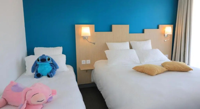 Трёхместный номер Standard с балконом Sure Hotel by Best Western Saint-Raphael Le Dramont