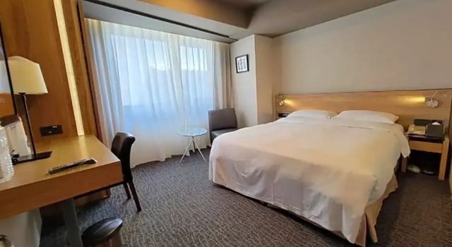 Economy Doppel Zimmer Simple + Hotel