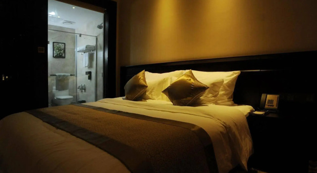 Manhatton Hotel Beihai, Rezerwuj Hotel Hotele 4-gwiazdkowe w Beihai, 4*