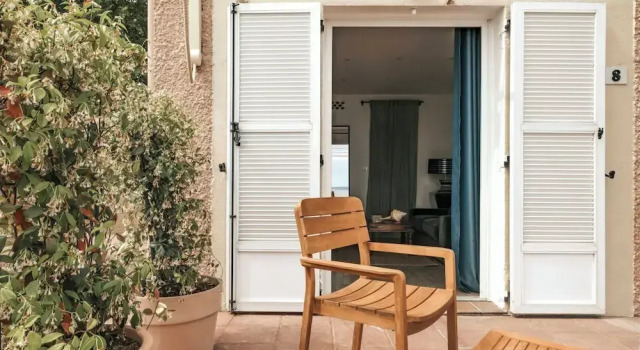 Номер Deluxe с балконом и рядом с пляжем Surplage Hôtel Cavalière