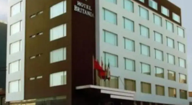 Hotel Britania Miraflores, Забронировать Отель Отели в центре Мирафлореса, в центре, Парковка