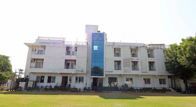 OYO 24123 Maha Nandini Resort, Book Ferieresort Hoteller i Rajasthan med morgenmad, Morgenmad