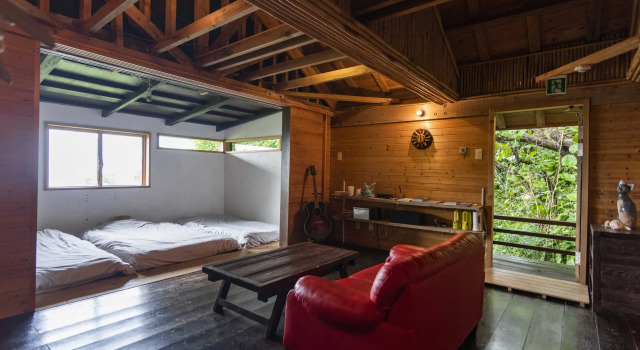 ヴィラ さちばると山の小屋, Rezervasyon Otel Nanjo 