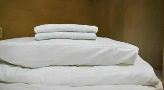 Hello Yellow Hostel, Book Hostel Hostels in Dnipropetrovsk Region, Hostel