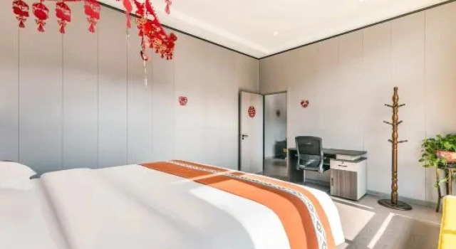 Люкс Deluxe Yichuan Xueyuan Hotel