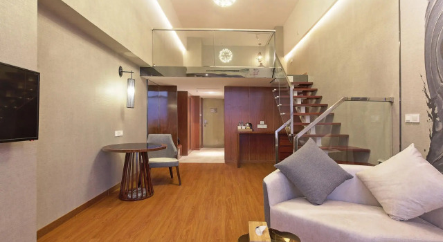 Люкс Deluxe Days Inn Guangzhou South Railway Station