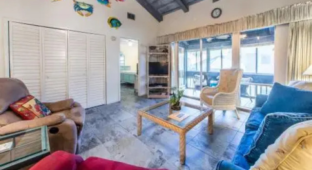 Chateau La Mer 9C Destin, Varaa Hotelli Hotellit Emerald Coast uima-altaalla, Uima-allas