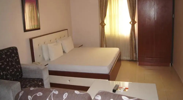 Люкс Presidential с 2 комнатами Royalview Hotel And Suites