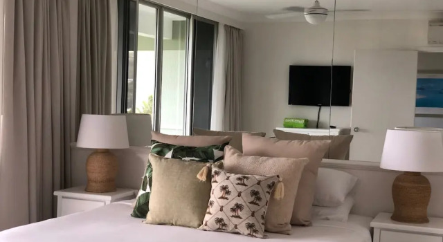 Lagoon Beachfront Lodge 206 on Hamilton Island by HamoRent, Забронировать Отель Отели Острова Гамильтон с парковкой, Парковка
