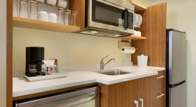 Четырёхместный люкс Home2 Suites by Hilton Roseville Minneapolis