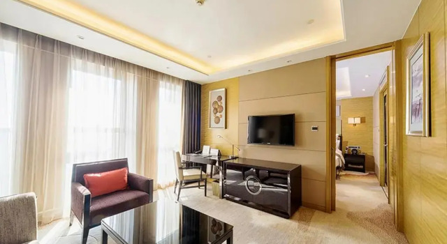 Люкс Superior Pullman Wuxi New Lake