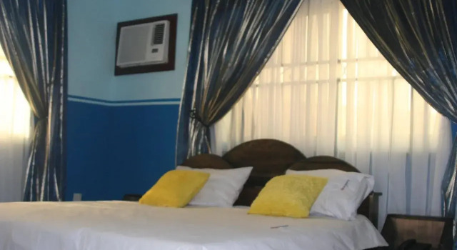 Esado Suites and Conference Alagbado, Varaa Hotelli Alagbado Ifako-Ijaye