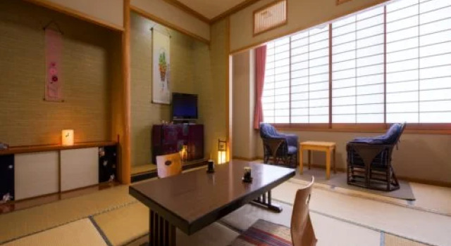 Yokobori Onsen Shiunkaku, Prenota Hotel Yuzawa Akita