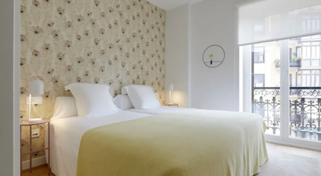 Belle Sebastian apartment by FeelFree Rentals