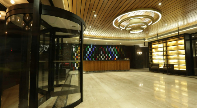 Ramada Encore by Wyndham Jalandhar, Book Hotel Hoteller i Punjab med parkering, Parkering