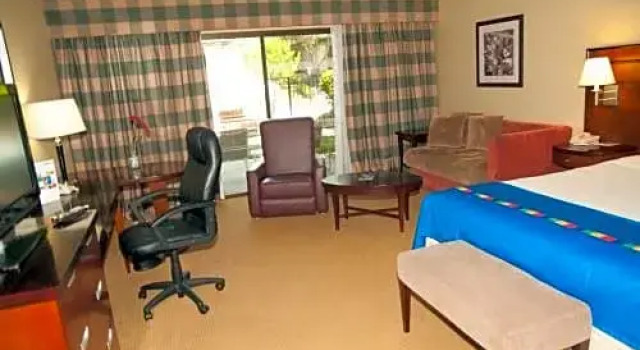 Номер Standard The Hotel Fresno