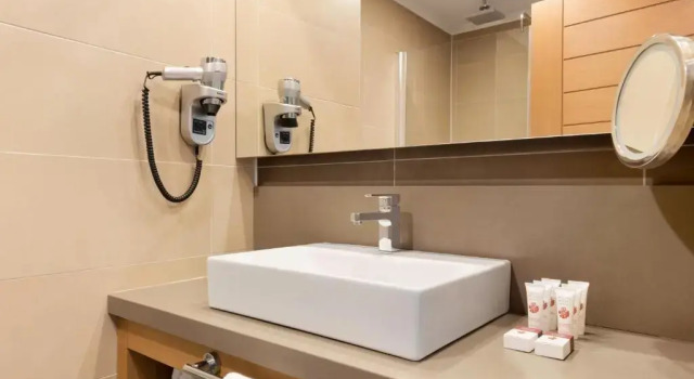 Двухместный номер с видом на море Ramada Resort by Wyndham Unye
