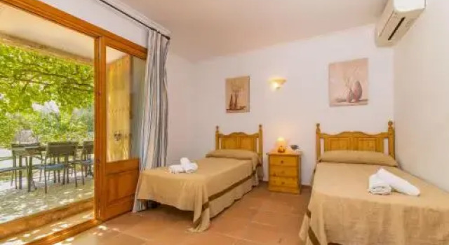 Finca Bonafé, Book Hotel Selva 