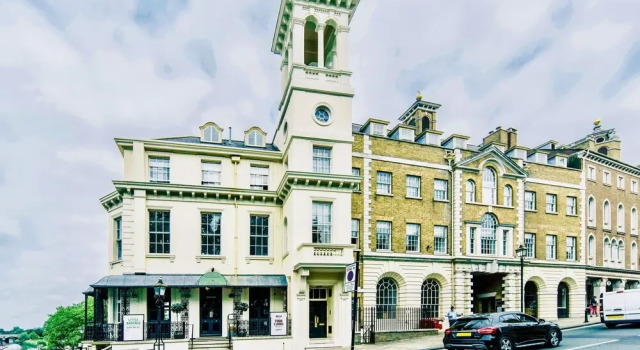 Richmond Riverside Villa, Забронировать Апартаменты/квартира Ричмонд Ричмонд-апон-Темс, рядом с Museum Of Richmond
