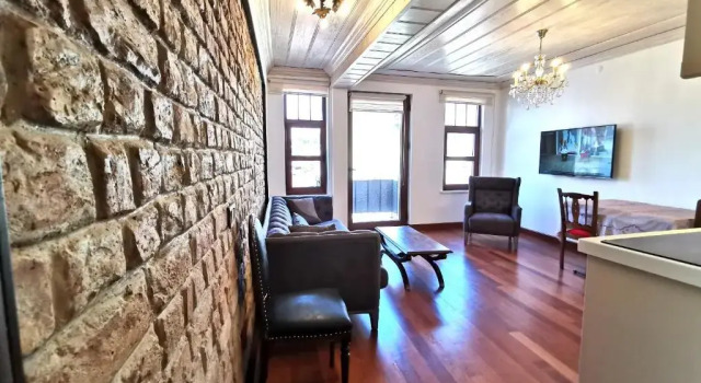 Апартаменты с балконом Ottobalat