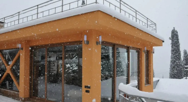4-Sezona Hotel