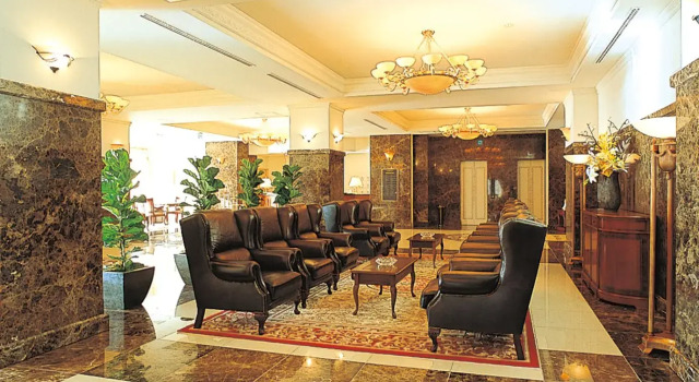 Hotel Neu Schloss Otaru, Book Hotel Otaru Hokkaido
