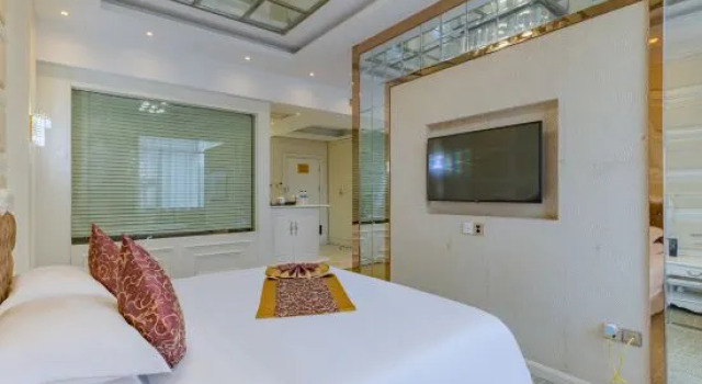 Люкс Business Hefei Guolian Nanyan Lake Hotel