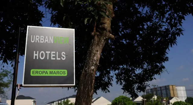 Urbanview Hotel Eropa Maros near Sultan Hasanuddin Airport by RedDoorz, Reserva ahora Hotel Hasanuddin Indonesia