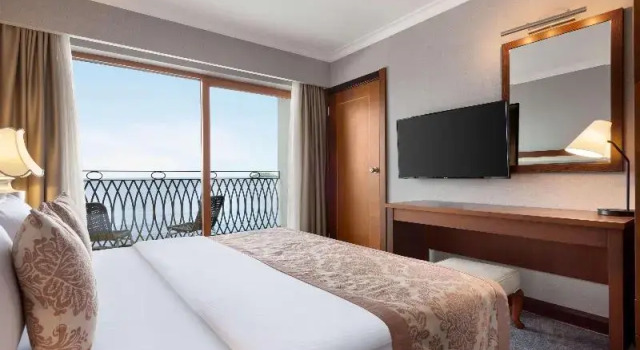 Номер Standard с балконом La Quinta by Wyndham Giresun