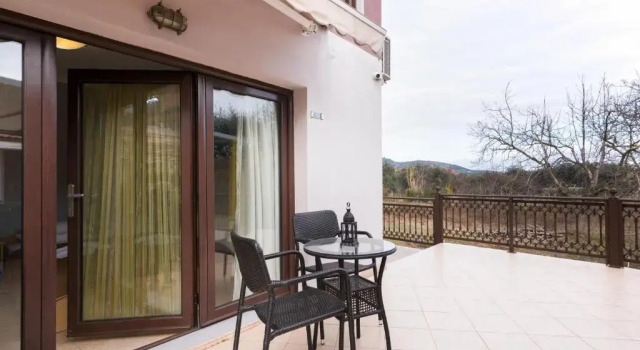 Апартаменты Anassa Deluxe Apartments & Studios