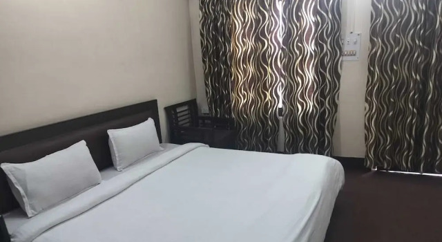 Saalak Lite Social Palace ukhimath, Забронировать Курортный отель Отели Ухимат 3 звезды, 3*