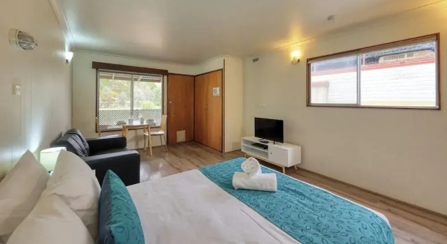 Студия Standard с балконом Yarrawonga Riverlands Tourist Park