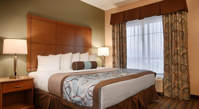 Номер Standard Best Western Plus Seminole Hotel & Suites