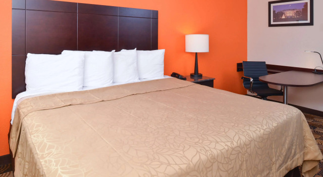 Номер Business Americas Best Value Inn Pittsburgh Airport