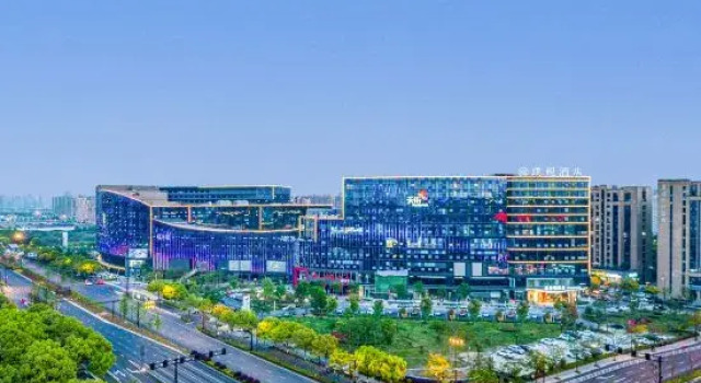 Hangzhou Jiubao PuYan Hotel, Rezerwuj Hotel Hotele w Jianggan z parkingiem, Parking