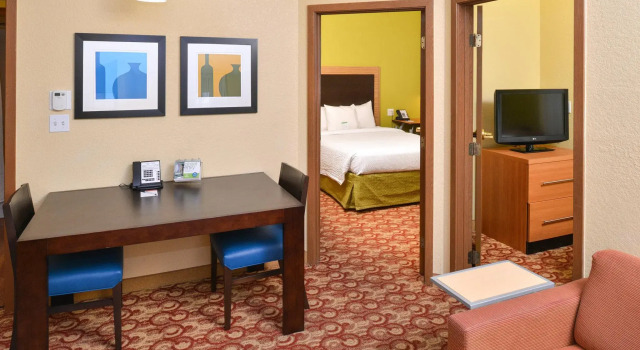 Люкс с 2 комнатами Candlewood Suites Miami Doral by IHG
