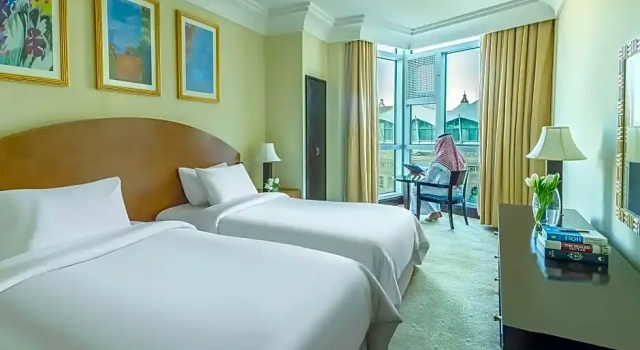 Четырёхместный люкс Presidential Classic Zamzam Pullman Makkah