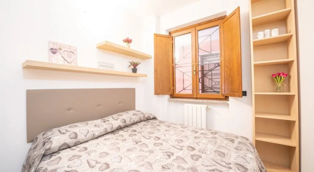 Апартаменты Bright Apartments Padenghe - Chateau Lake View