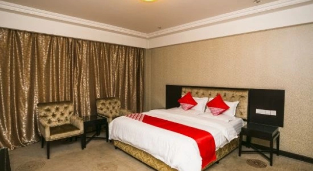 Люкс Deluxe Lanyi Holiday Hotel