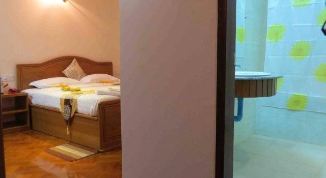 Hotel Kyauk Phyu, Book Hotel Hoteller i Kyaukpyu med parkering, Parkering
