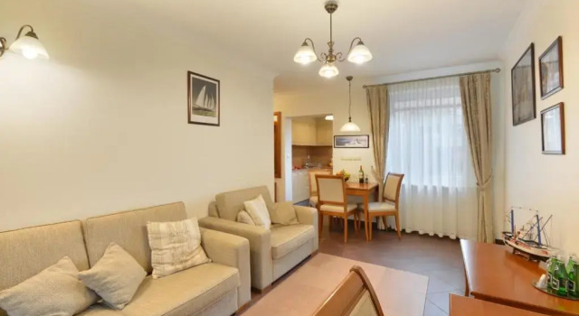 Апартаменты NORTH Apartments Blue-Velvet, parking