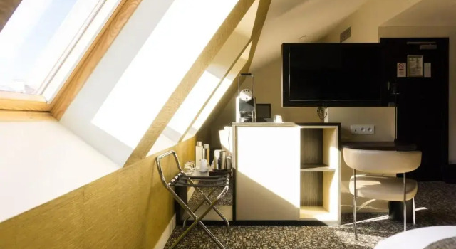 Двухместный Suite Additional Living Area Holiday Inn Paris Opéra - Grands Boulevards by IHG