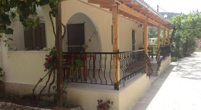 Studios Dimitraki, Prenota Hotel  