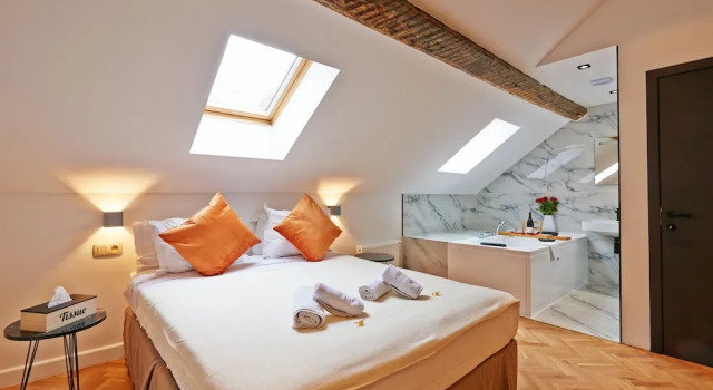 Номер Comfort Hotel Les Ecrins