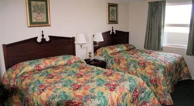 Palmetto Shores Oceanfront, Забронировать Отель Отели Южной Каролины с завтраком, Завтраки