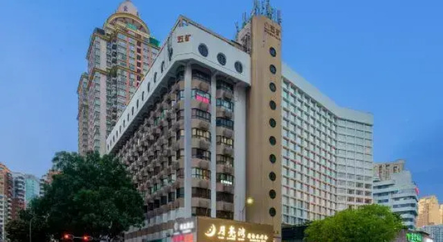 Fenglin Hotel, Buchen Sie Hotel North District China