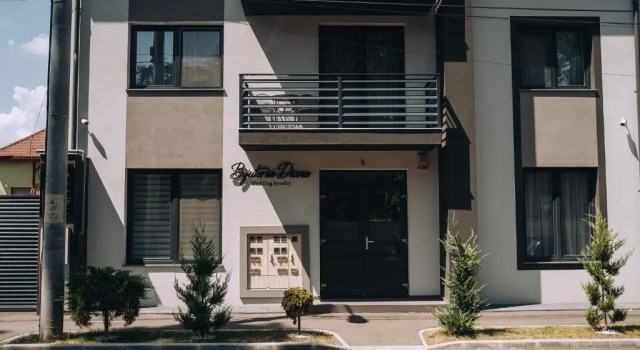 GOLD Suites, Забронировать Отель Орадя Бихор