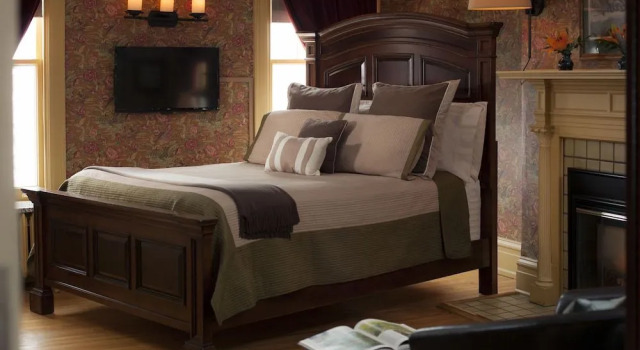 A G Thomson House Bed and Breakfast, Prenota Hotel Duluth Minnesota