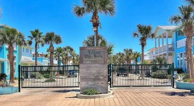 RePhil CanTina - 3 Br Home