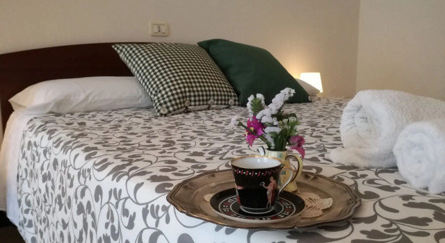 Home47, Забронировать Отель «постель и завтрак» Salerno Old Town Салерно, рядом с Кастелло ди Аречи